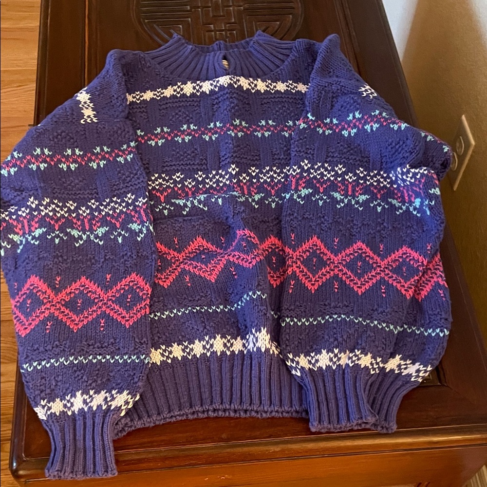 Women's Patterned Sweater - Blue and Pink